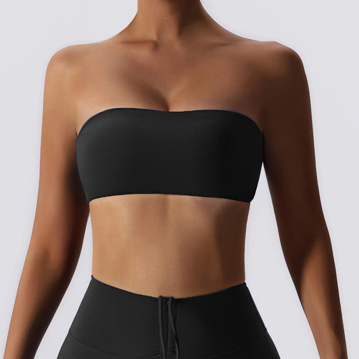 Black bandeau bra colour swatch, front view