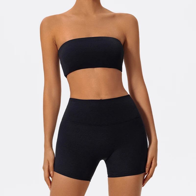 Black workout set colour swatch, front view