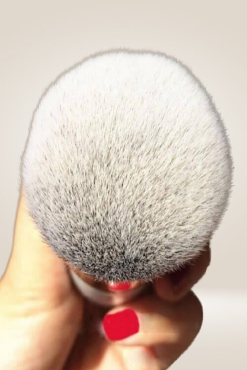 Chubby Pier Professional Makeup Brush - TGC Boutique - Makeup Brushes