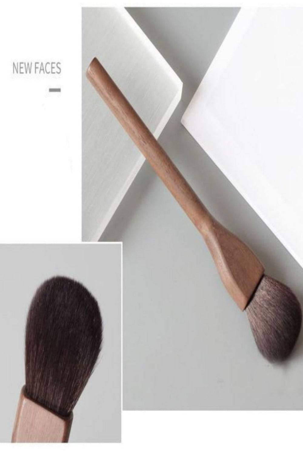 European Vintage Wood Loose Powder Makeup Brush Set - TGC Boutique - Makeup Brush Set