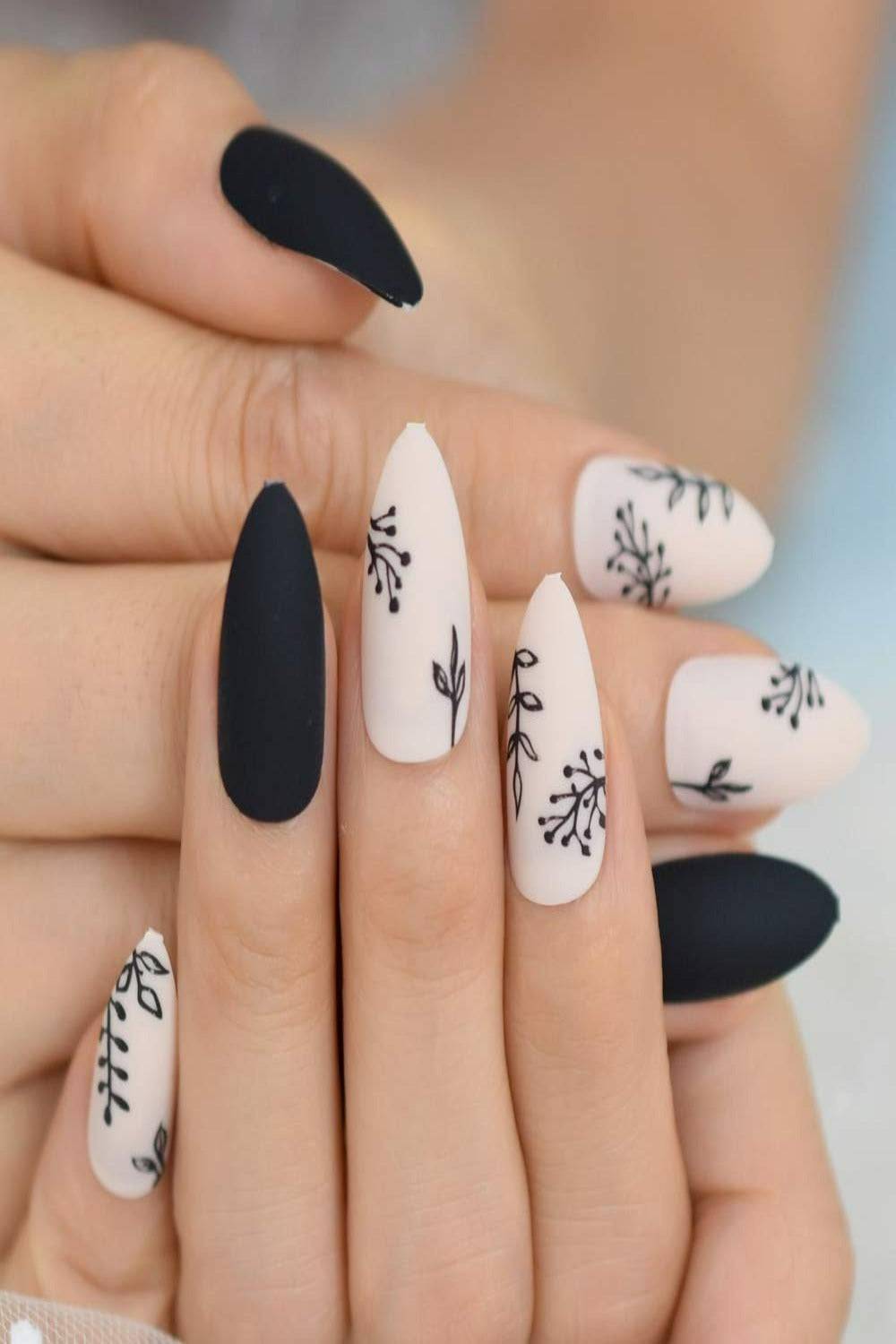 Press On Nails Black And White Matte Almond Line Design Nail Kit - TGC Boutique - Press On Nails