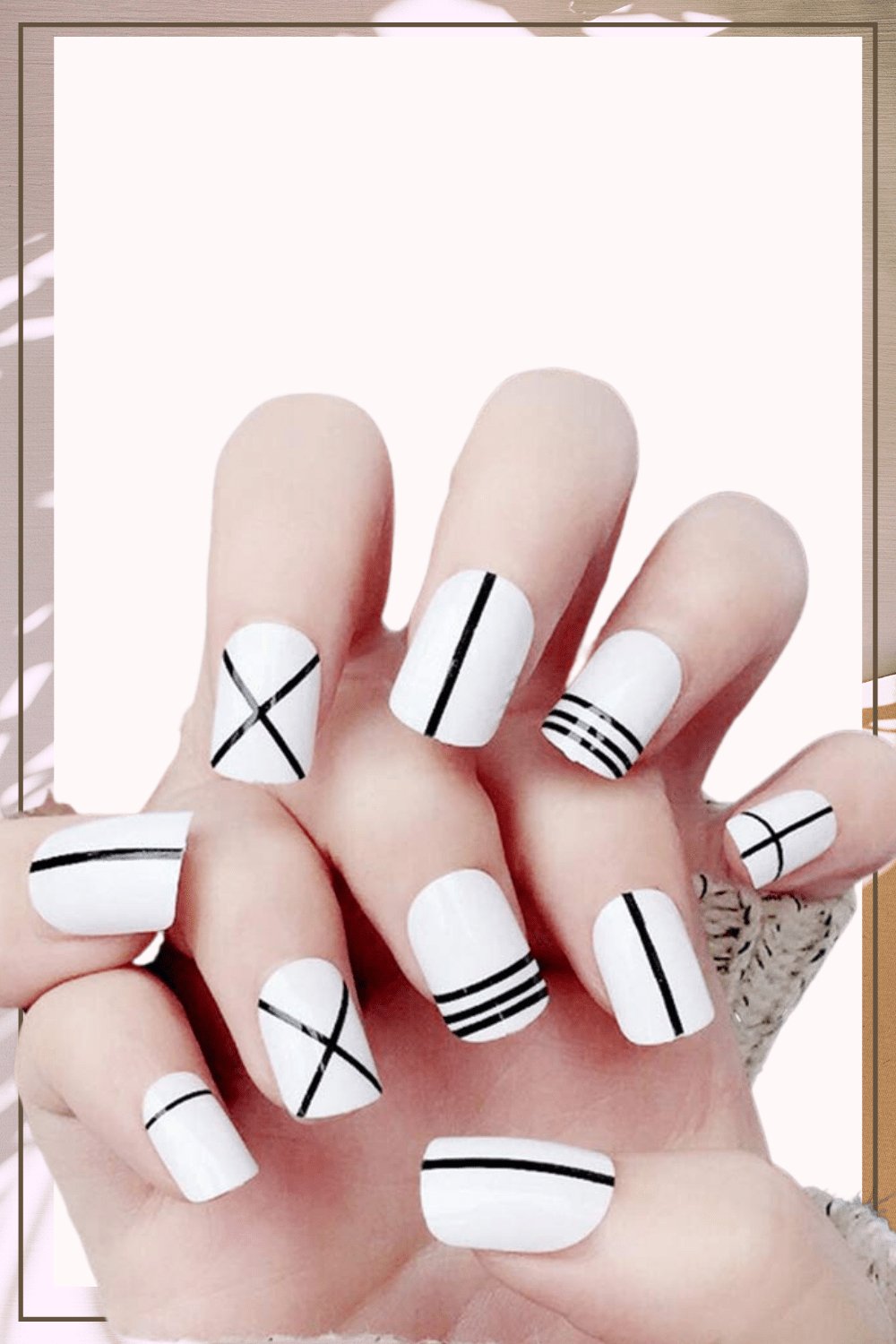 Press On Nails Black And White Short Square Line Design Nail Kit - TGC Boutique - Press On Nails