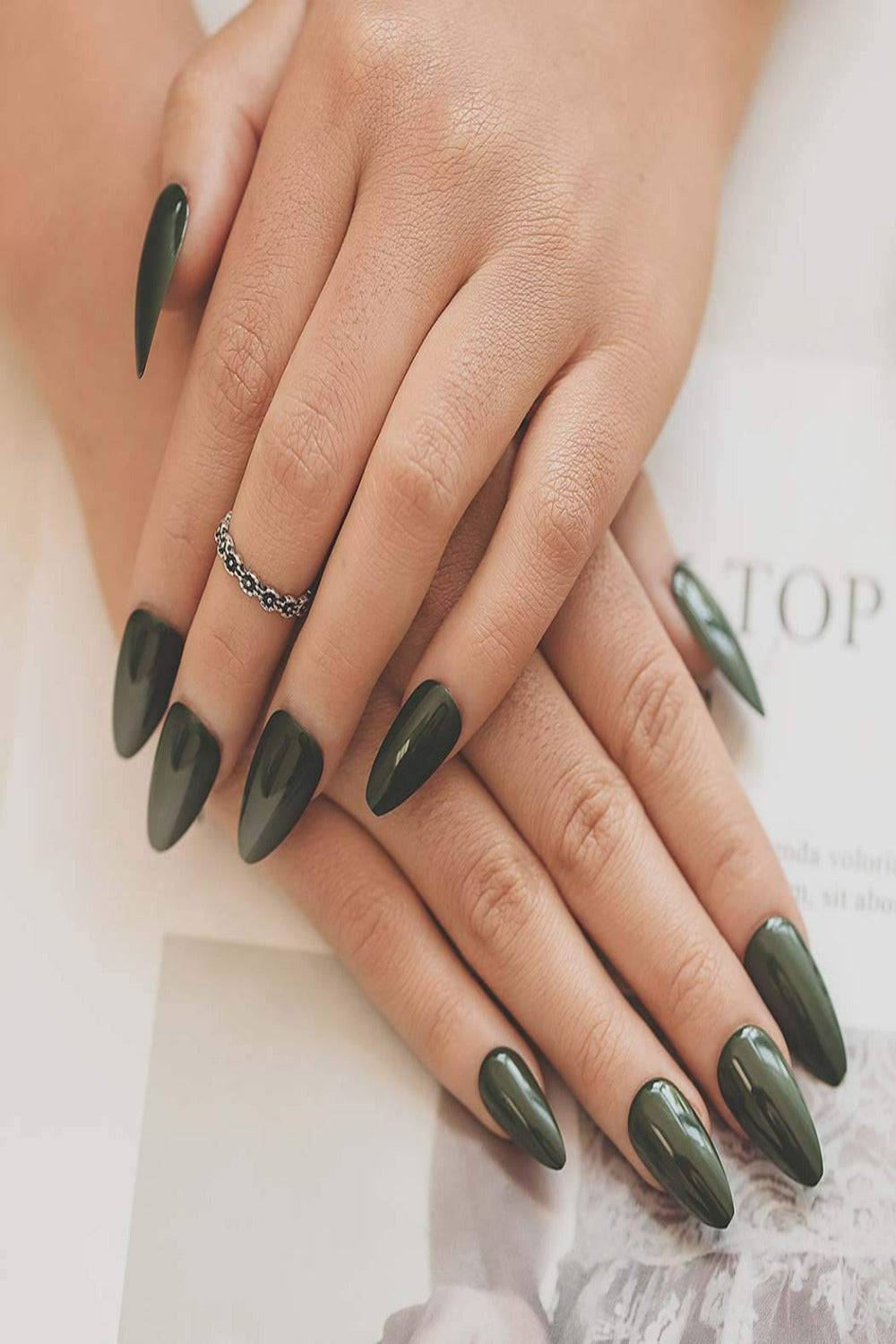 Press On Nails Glossy Almond Green Stiletto Nails Kit - TGC Boutique - Press On Nails