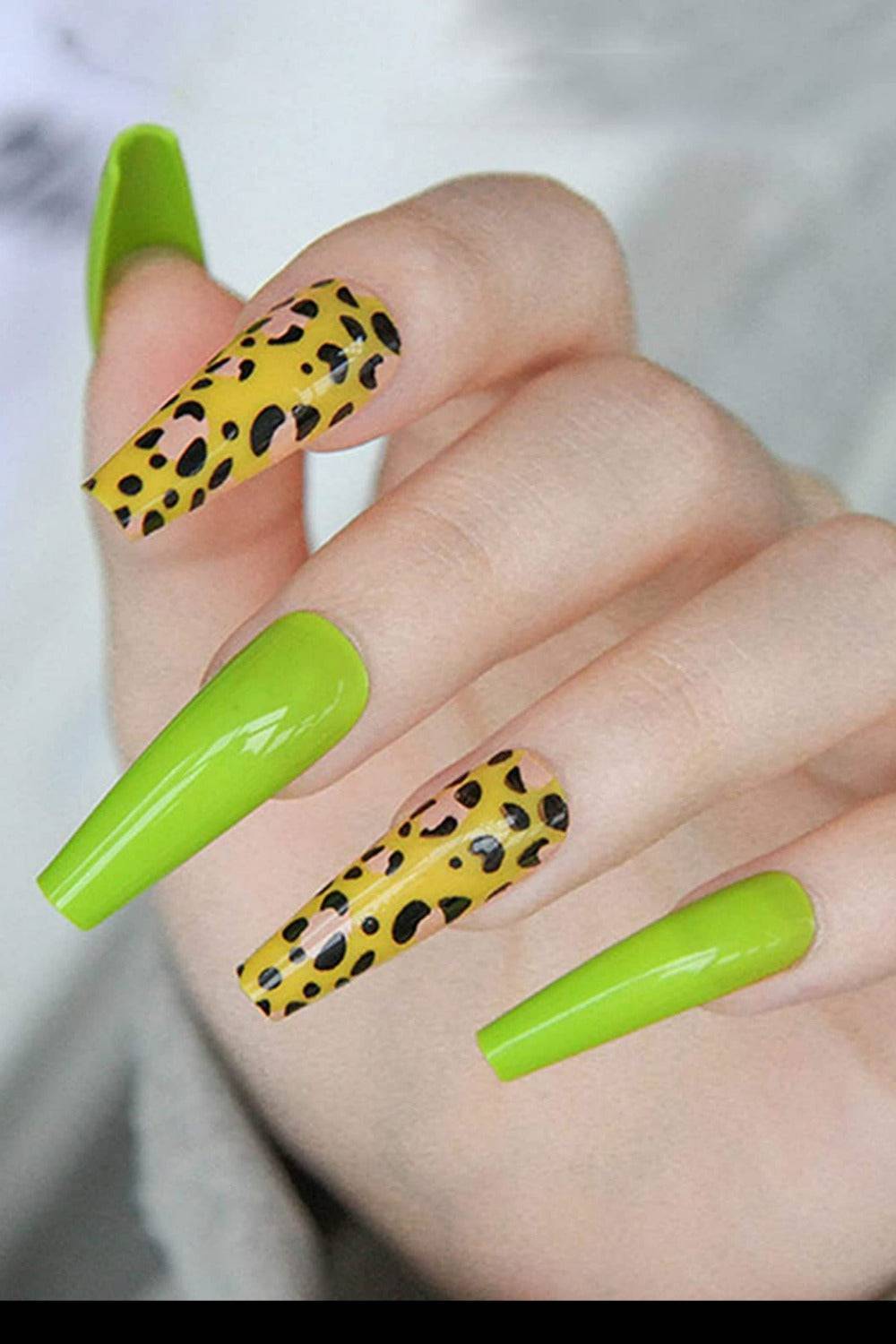 Press On Nails Green And Black Leopard Glossy Coffin Nail Kit - TGC Boutique - Press On Nails