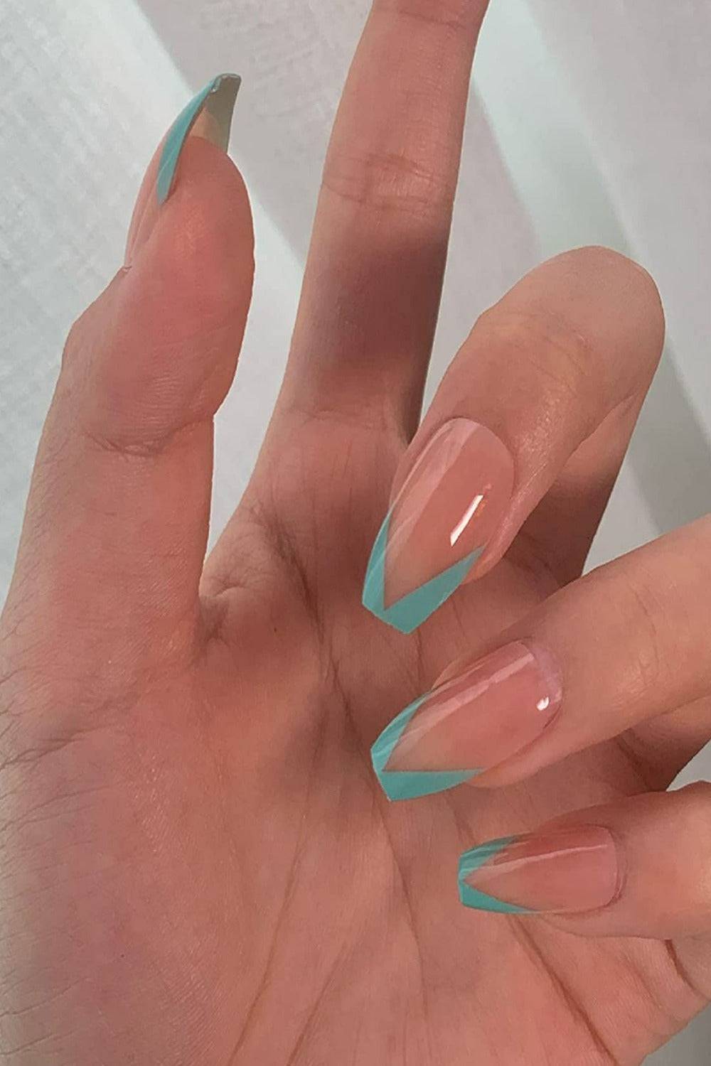 Press On Nails Green Glossy French Tip Coffin Nail Kit - TGC Boutique - Press On Nails