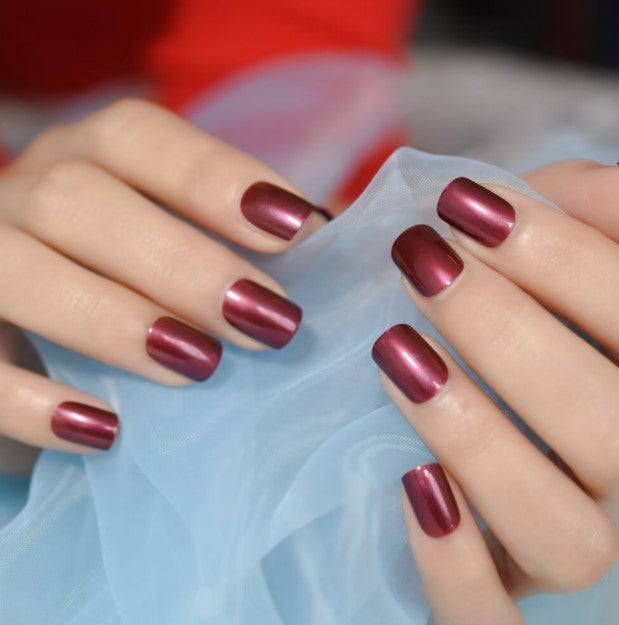 Press On Nails Maroon Glossy Round Metallic Nail Kit - TGC Boutique - Press On Nails