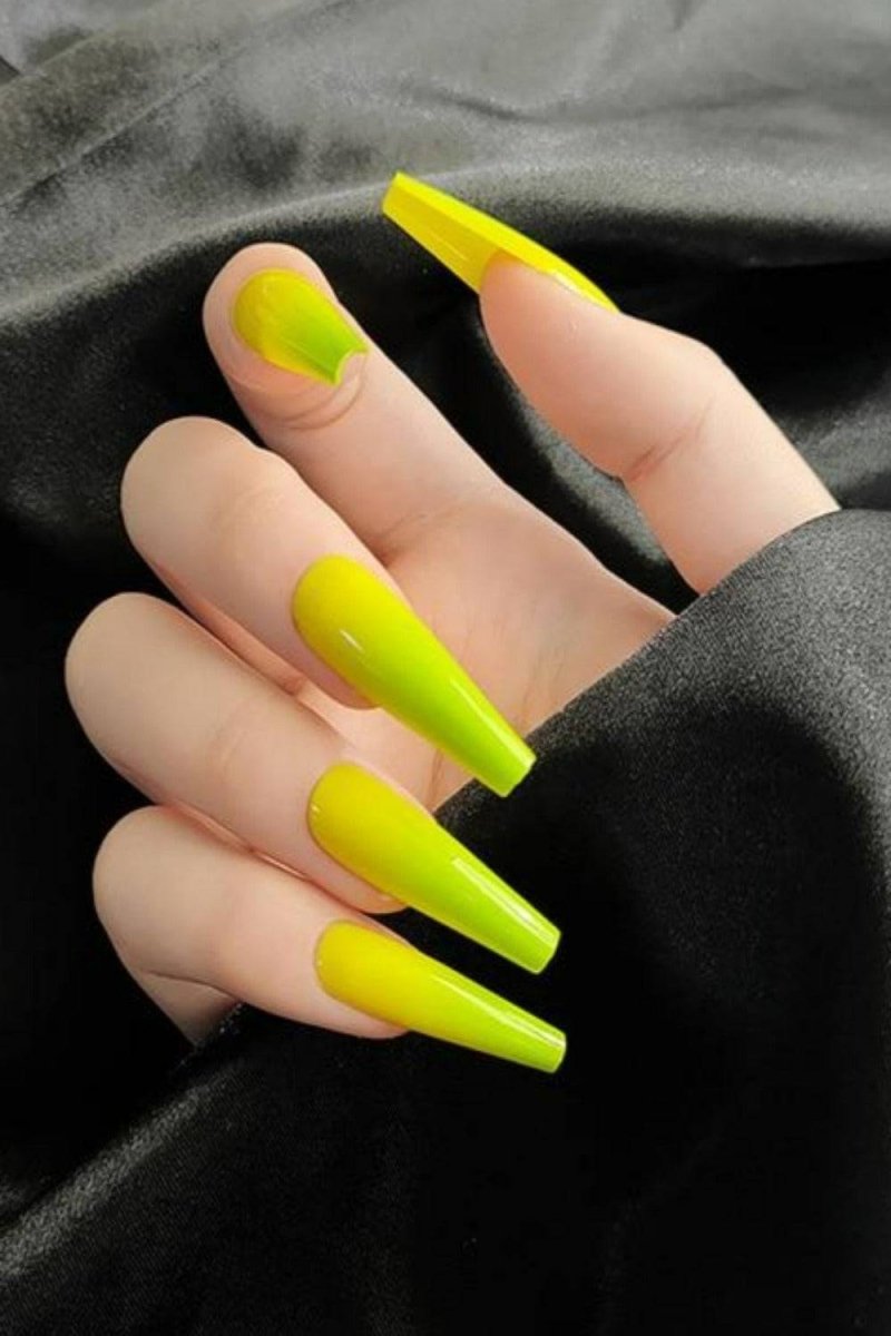 Press On Nails Matte Manicure Polish Coffin Tip Nail Kit - TGC Boutique - Press On Nails