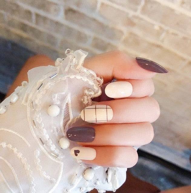 Press On Nails White And Violet Glossy Oval Heart Nail Kit - TGC Boutique - Press On Nails