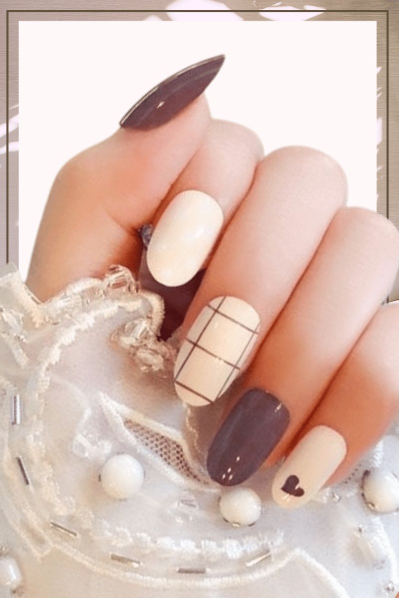 Press On Nails White And Violet Glossy Oval Heart Nail Kit - TGC Boutique - Press On Nails