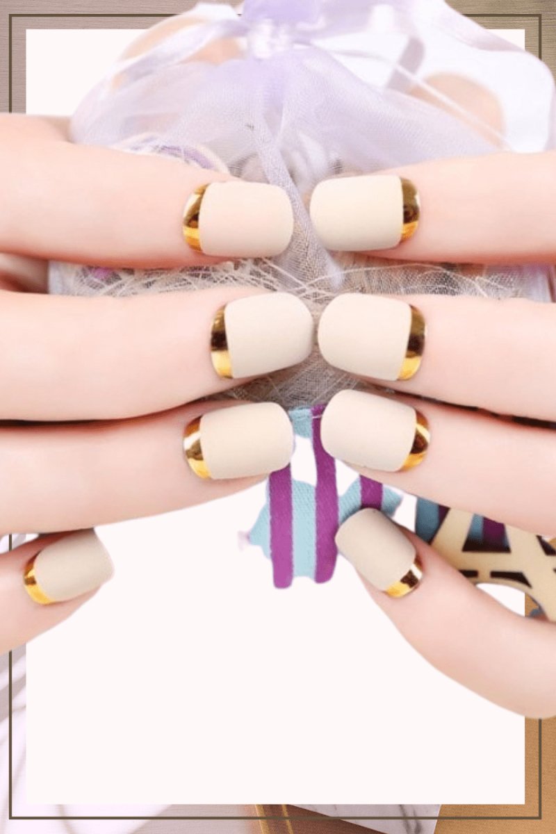 Press On Nails White French Glossy Oval Gold Nail Kit - TGC Boutique - Press On Nails
