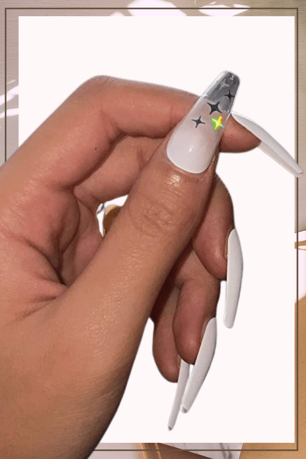 Press On Nails White & Star Ombre Coffin Nail Kit - TGC Boutique - Press On Nails