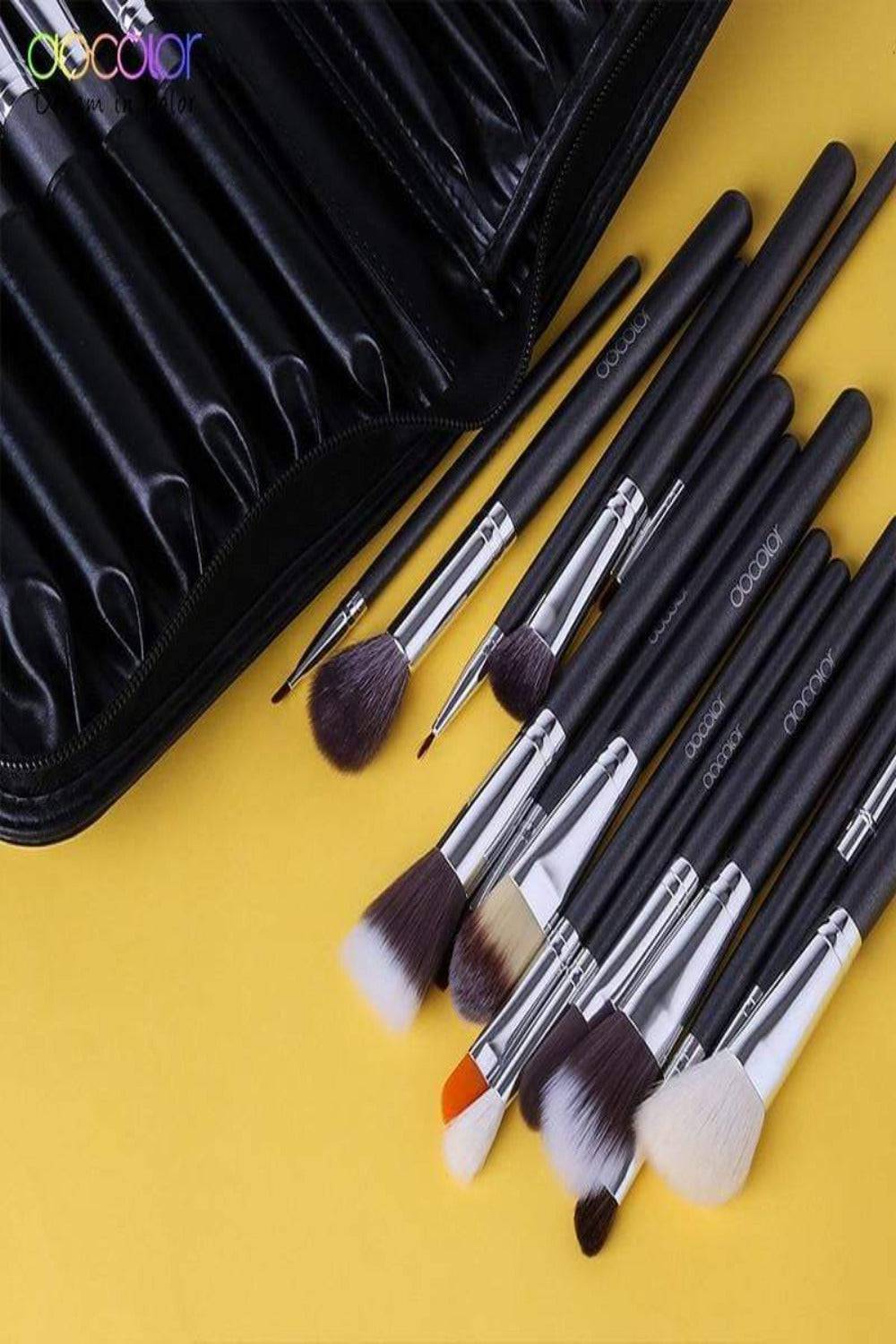 Professional Makeup Brush Set With Case - 29 Pack - TGC Boutique - Makeup Brushes