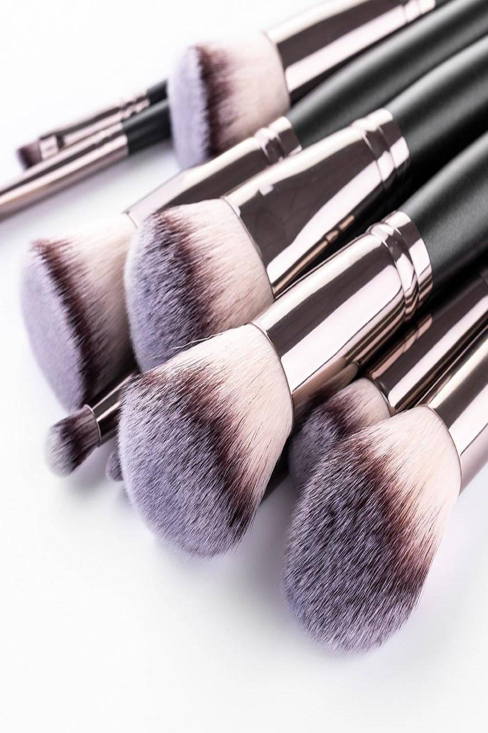 Soft Professional Makeup Brush Set With Bag - TGC Boutique - Makeup Brush Set