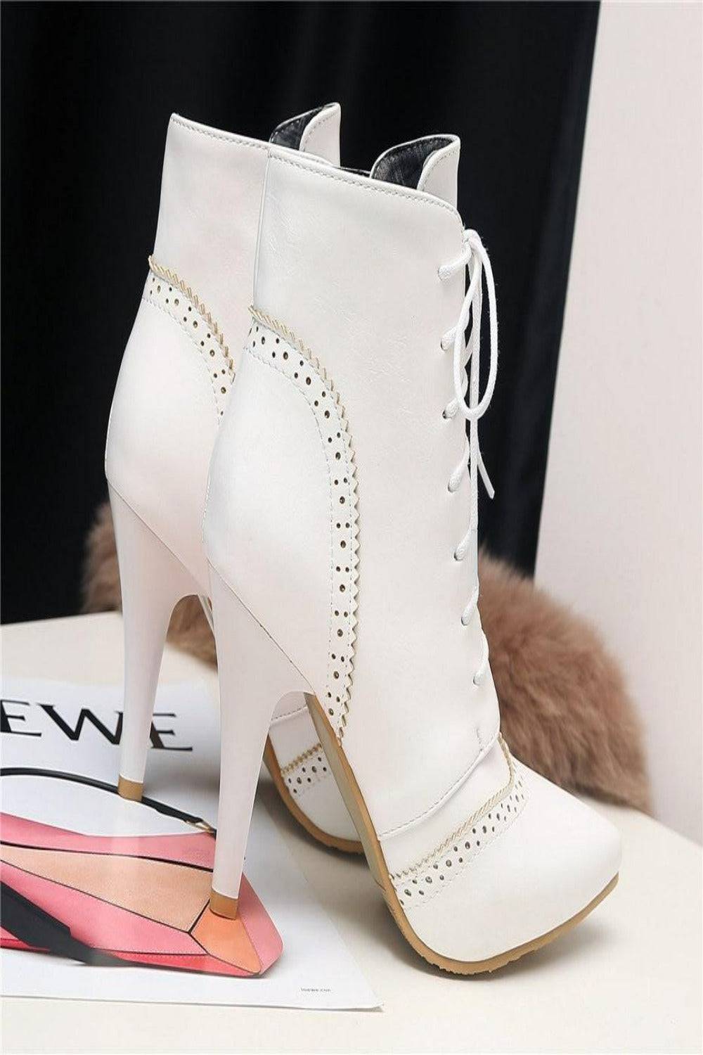 Vintage Winter Women Lace Up Lady Short Martin Boot - TGC Boutique - Ankle Booties