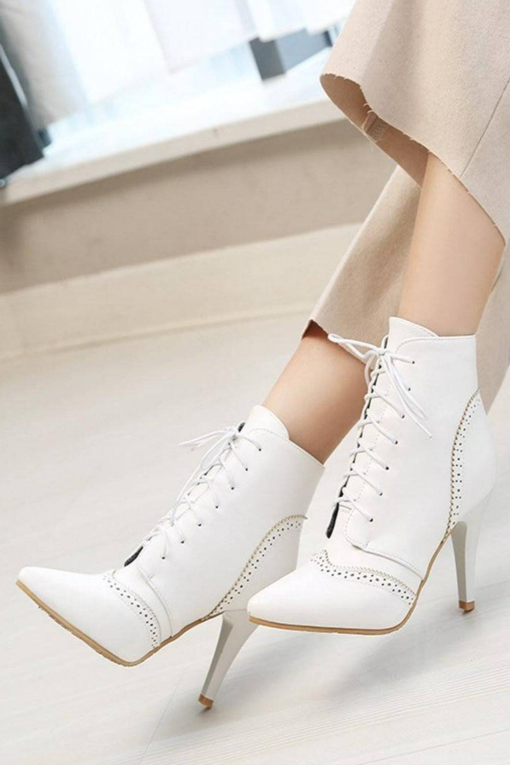 Vintage Winter Women Lace Up Lady Short Martin Boot - TGC Boutique - Ankle Booties