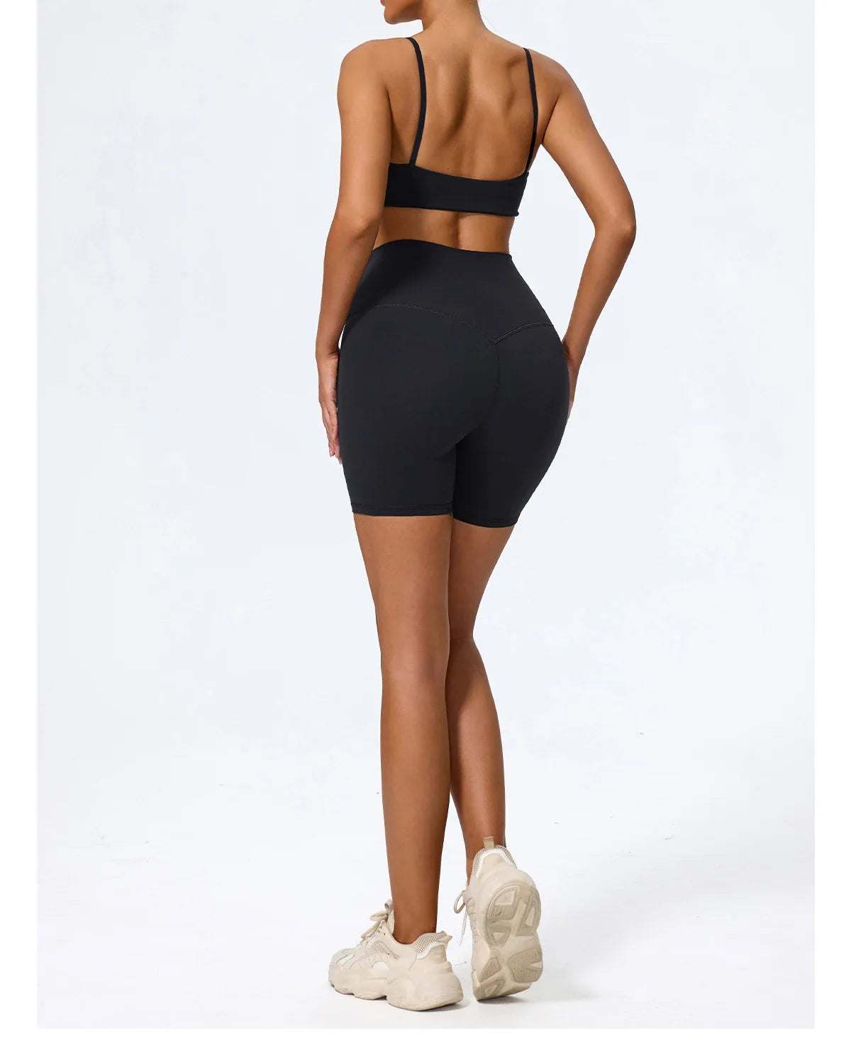 Black leggings set back view showing the seat shape