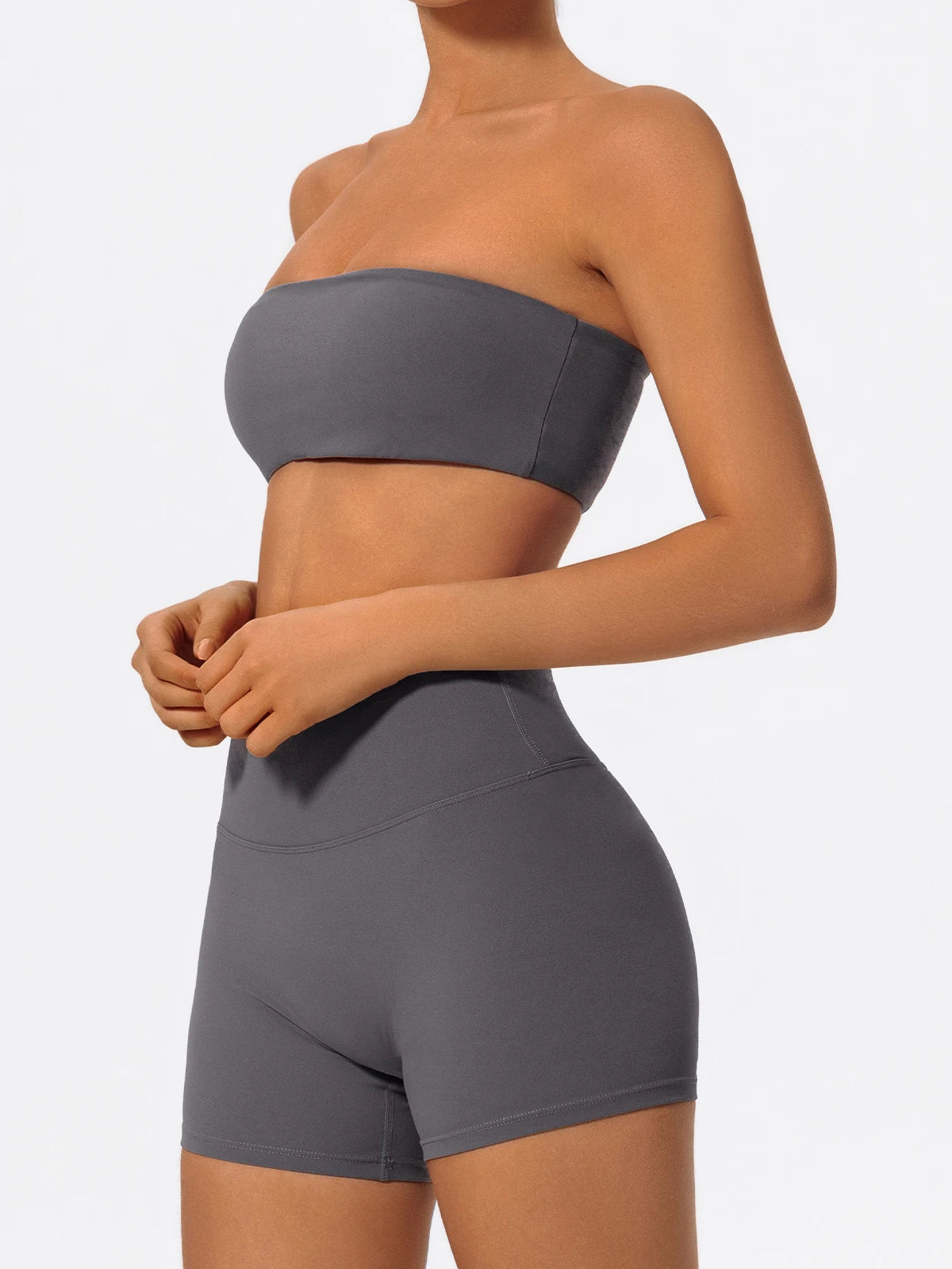 Seamless workout set in grey, side view