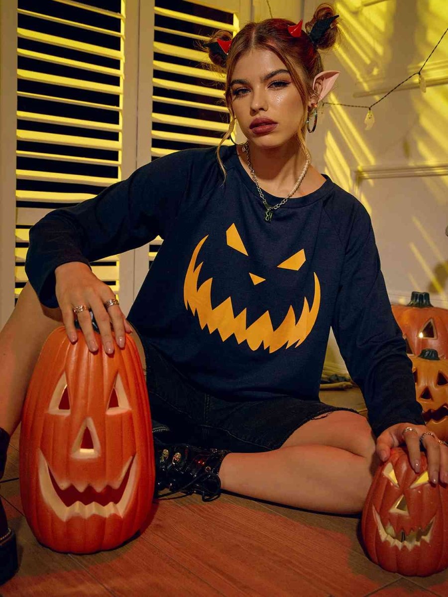 Pumpkin Grin Halloween Graphic Oversized T Shirt - TGC Boutique - T Shirt